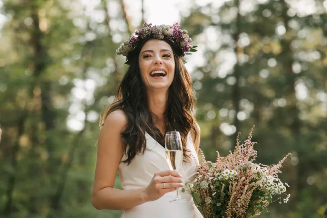 Pierwszy mail do fotografa ślubnego: Wzór i kluczowe informacje