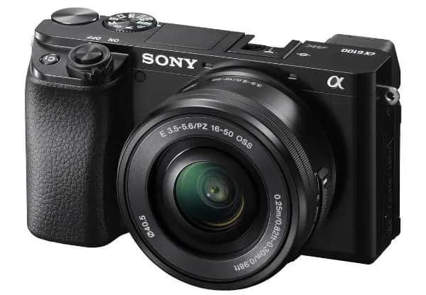 Jaki aparat na początek? Bezlusterkowiec: przewodnik i polecane modele